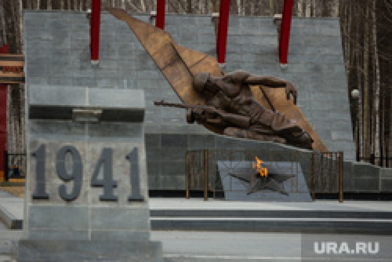 В Польше уничтожили более 400 памятников советским героям
