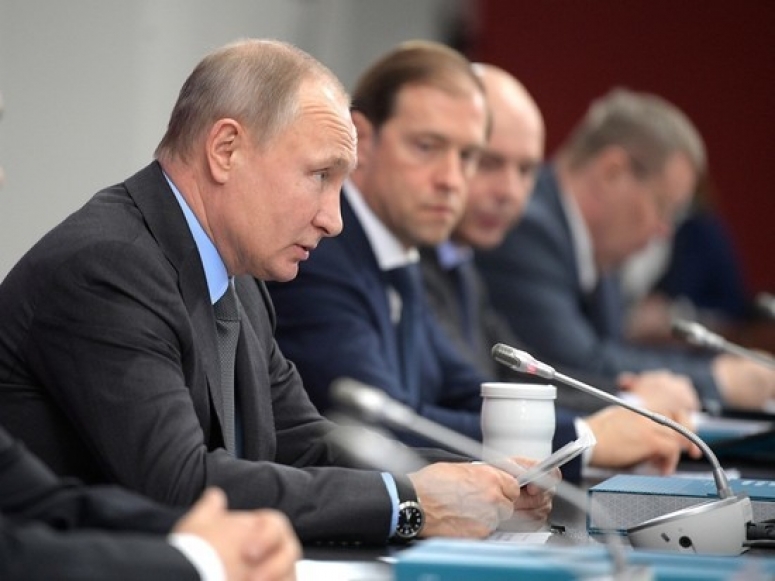 Распрощаться с жульём: в Госдуме прокомментировали передачу Путину списка бизнесменов
