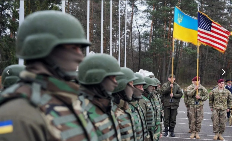 Как Соединенные Штаты обучают украинцев «убивать русских»