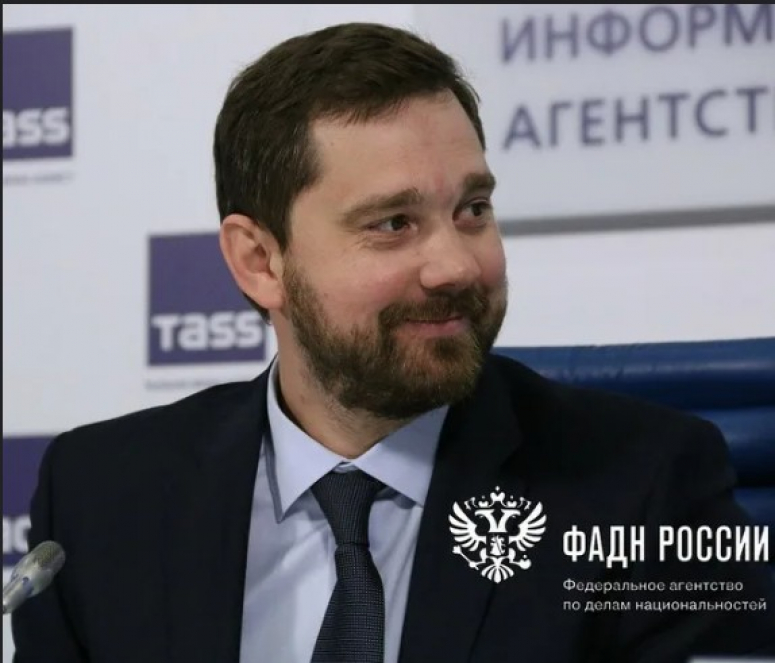 На &laquo;внутреннем&raquo; фронте занимают позиции к решающей схватке. На кону Россия